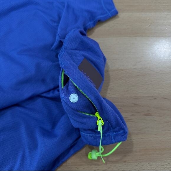 Lululemon Lightweight Cinched Hem Hiking T-Shirt Charged Indigo size 6 - Picture 6 of 6